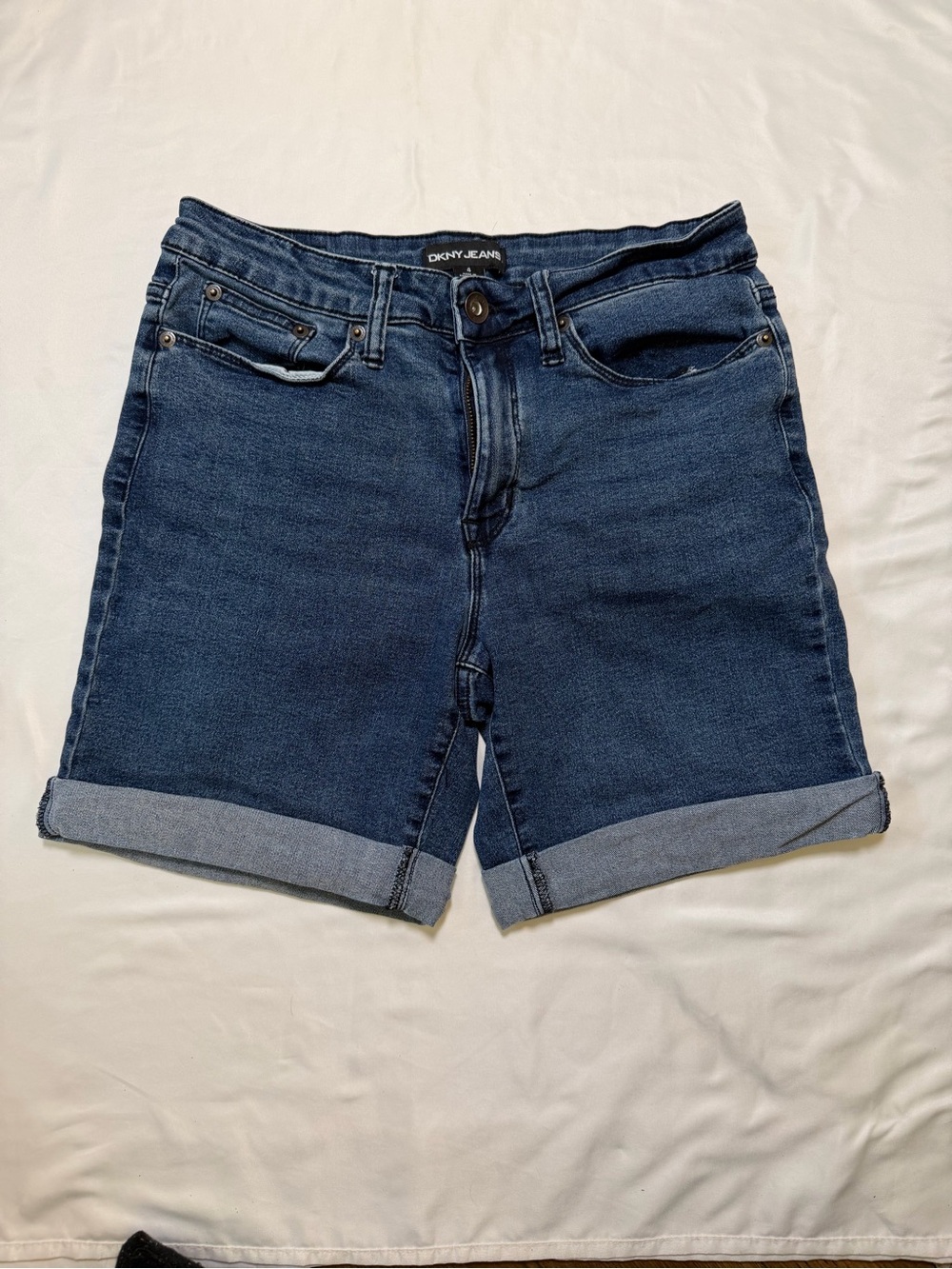 DKNY Jeans size 4 Dark Blue Denim Cuffed Shorts